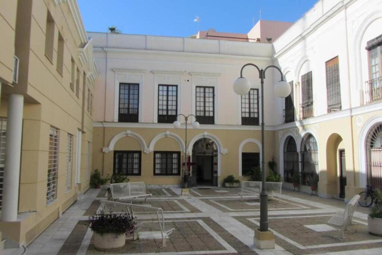 Palacio Caballeros. Parking/Wifi Jerez de la Frontera Exterior photo